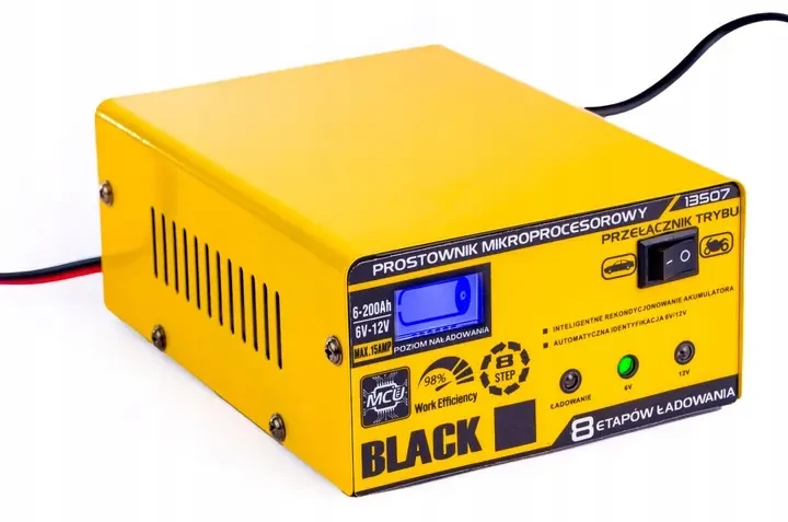 BLACK 13507 Intelligens akkumulátor töltő, 6 V/12 V, mikroprocesszoros vezérlés, 6Ah-200Ah